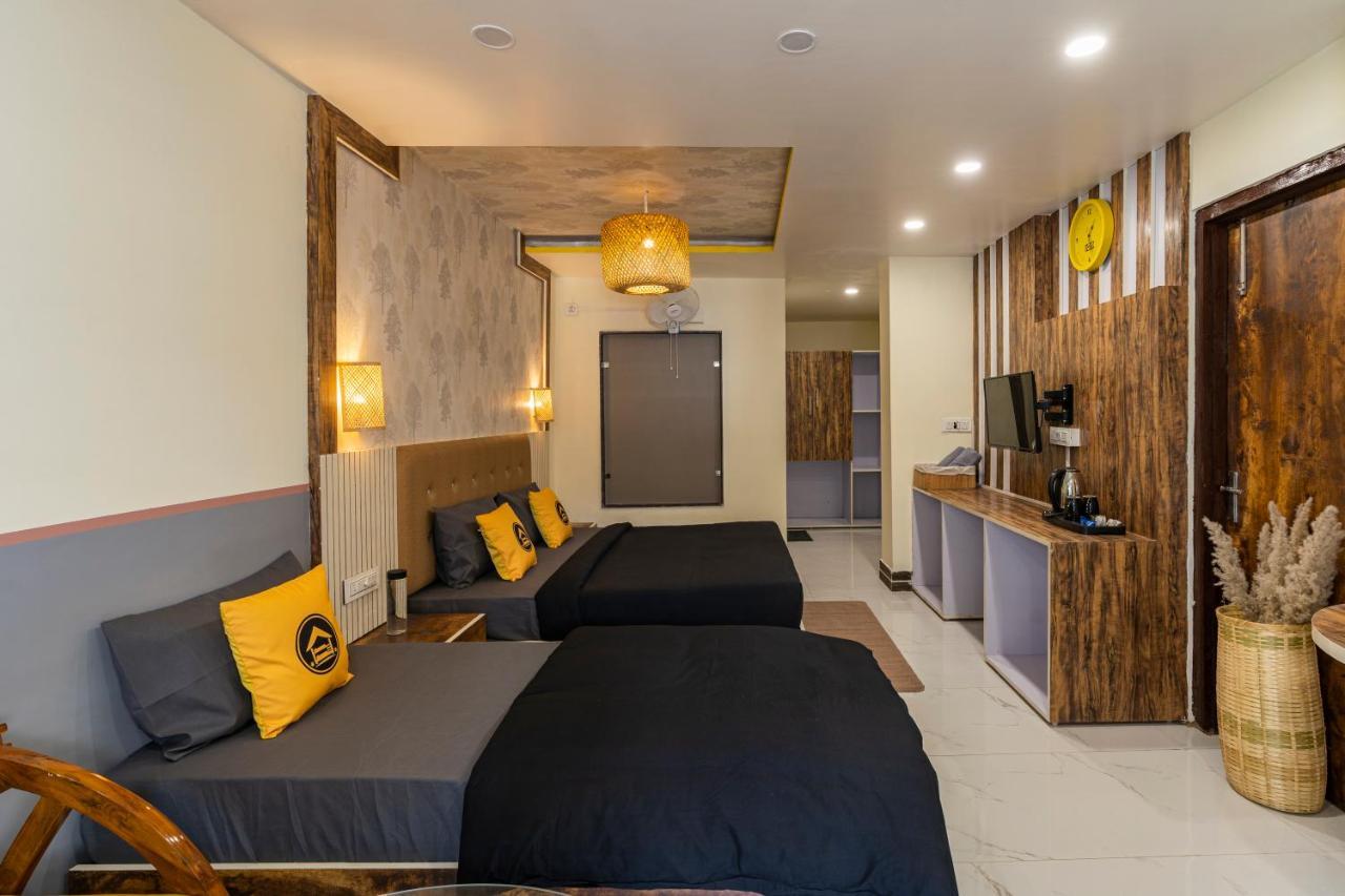 The Hosteller Mcleodganj, Mall Road 麦罗肯机 外观 照片