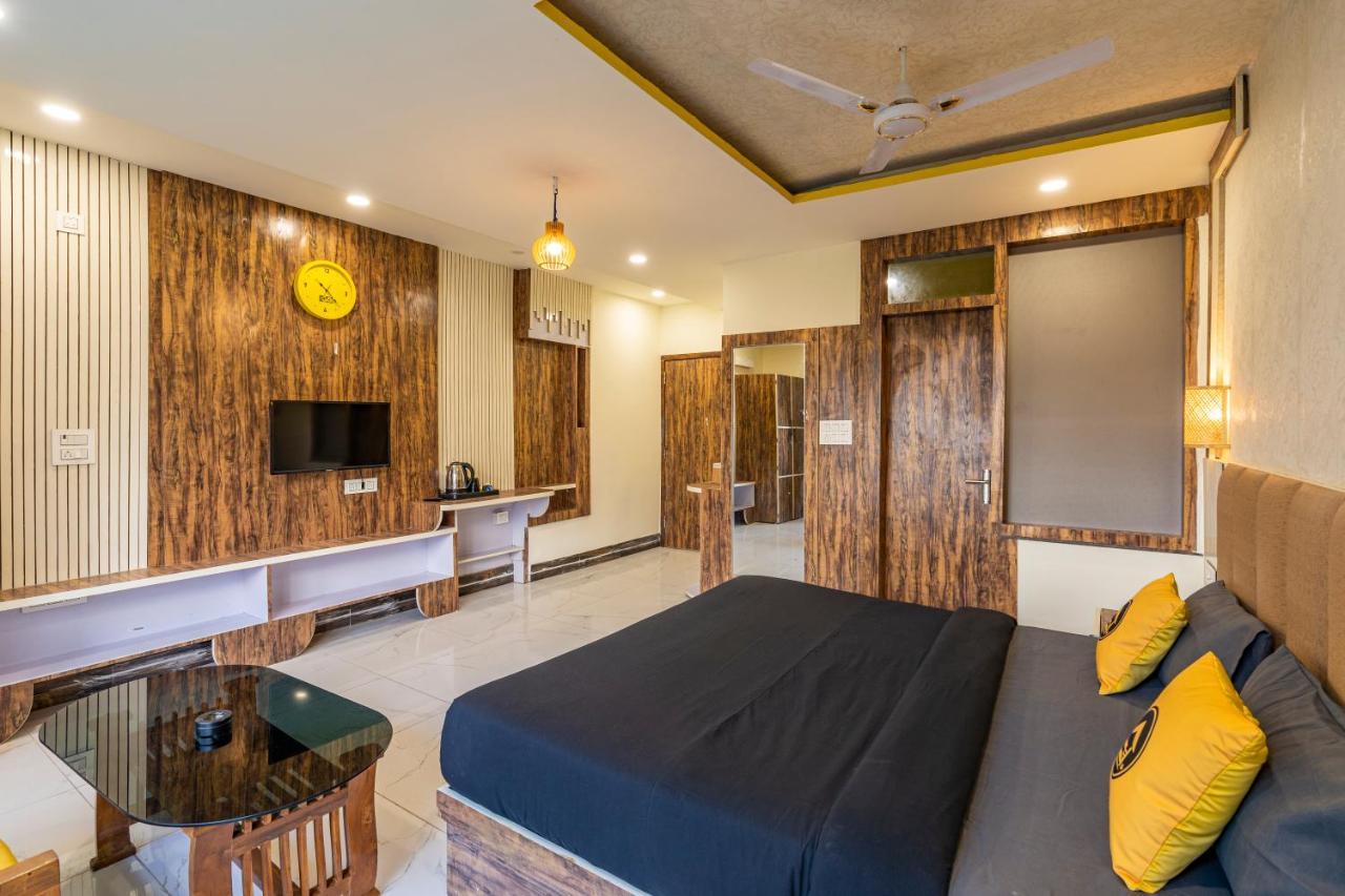 The Hosteller Mcleodganj, Mall Road 麦罗肯机 外观 照片